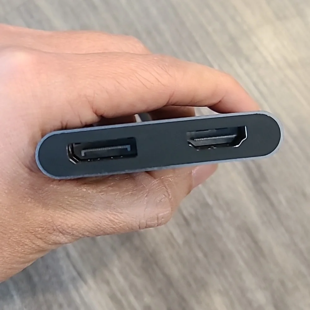 USB Dual HDMI adapter for laptop