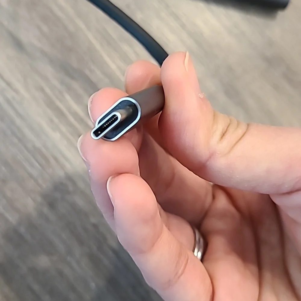 USB Dual HDMI adapter for laptop