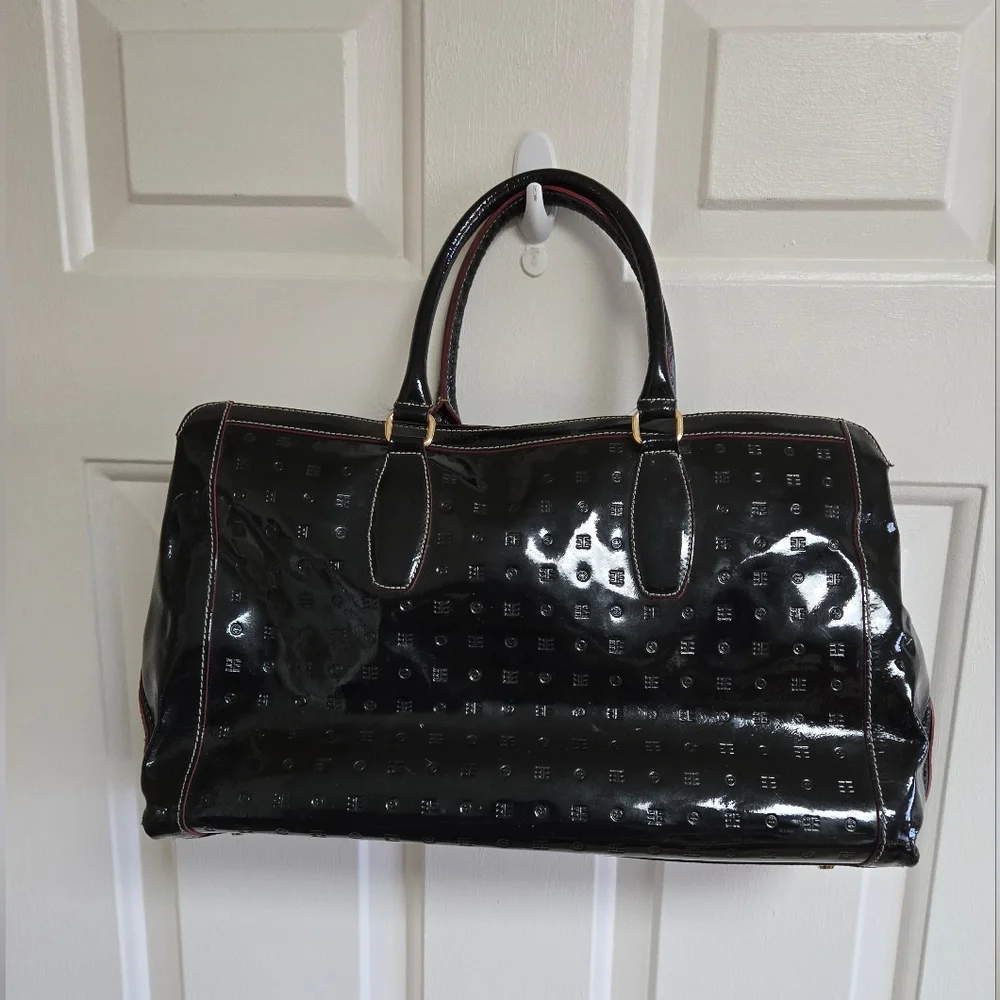 Arcadia large Italian patent leather black bag