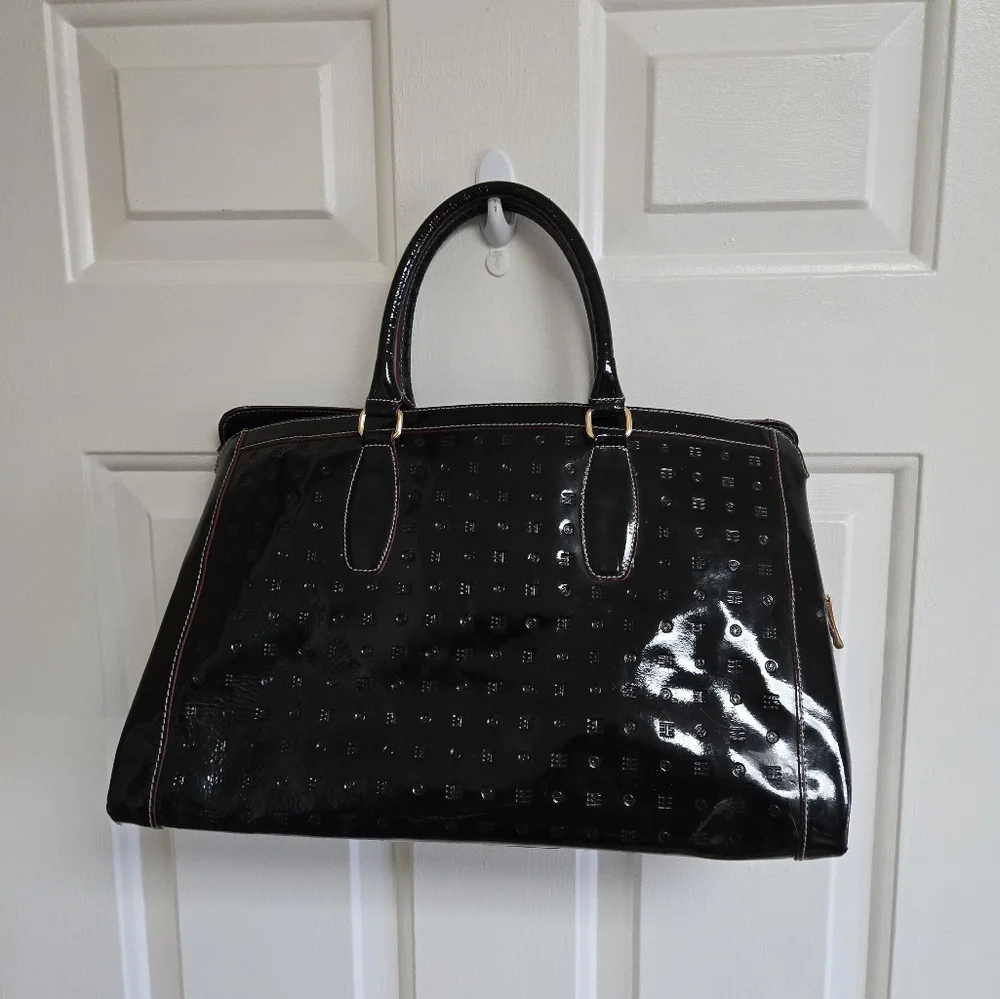 Arcadia large Italian patent leather black bag
