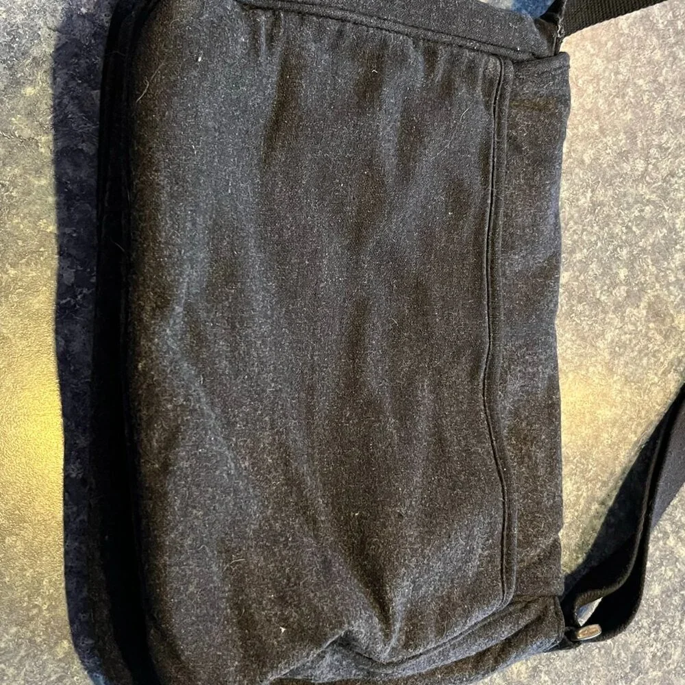 Winnie the Pooh messenger bag