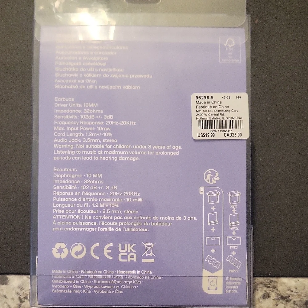 NWT Blue Panda Earbuds with Winder