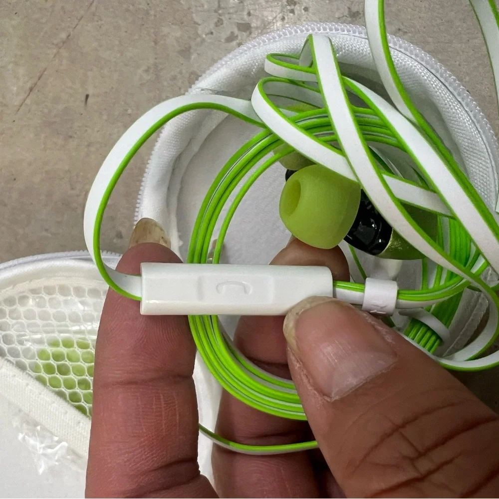 4 Green and White Earbuds with Case