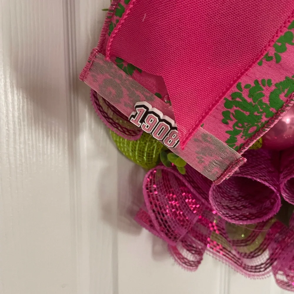 AKA SORORITY WREATH