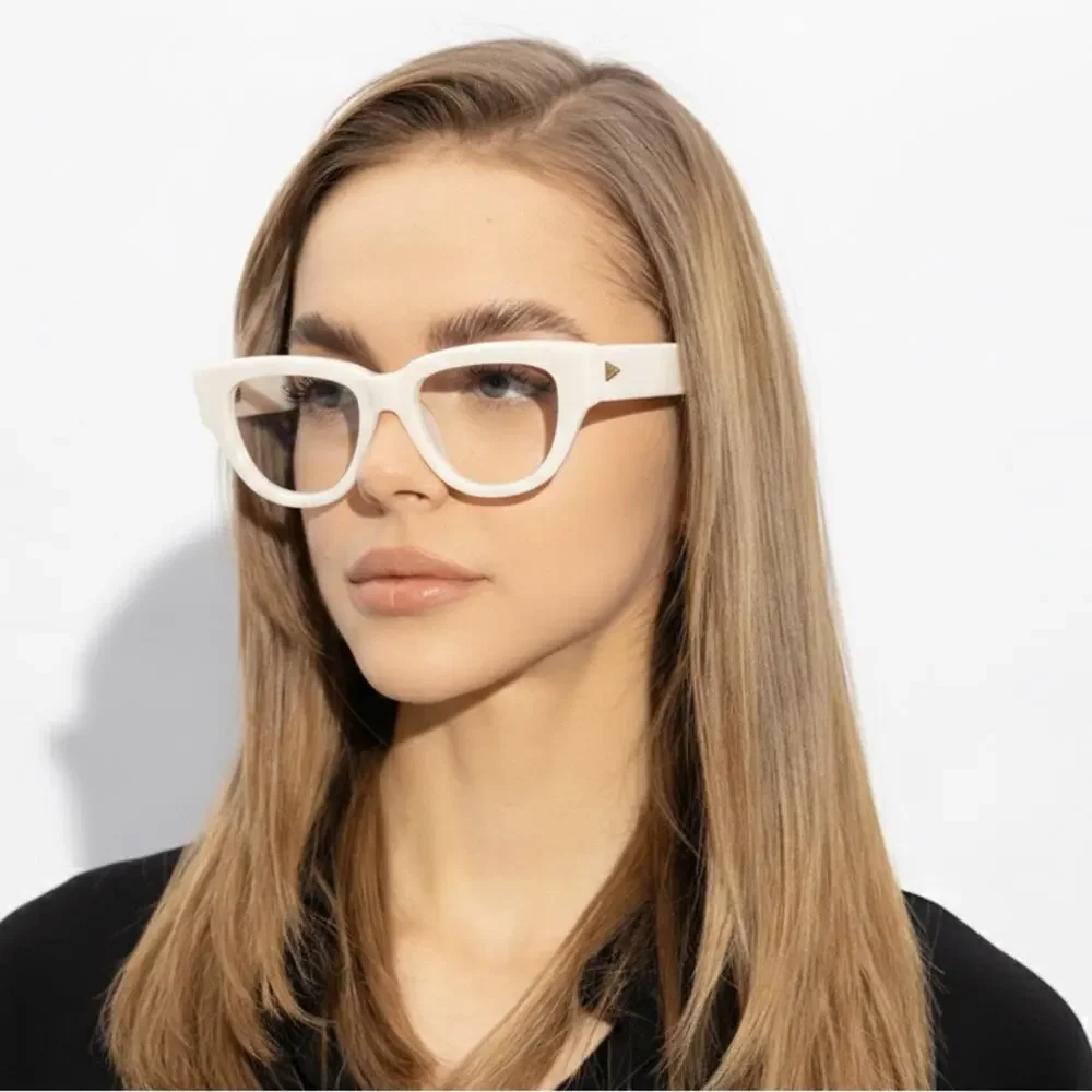 New Valentino ESSENTIAL III VLX 125C, Chic Milky White Cat-Eye Glasses Authentic