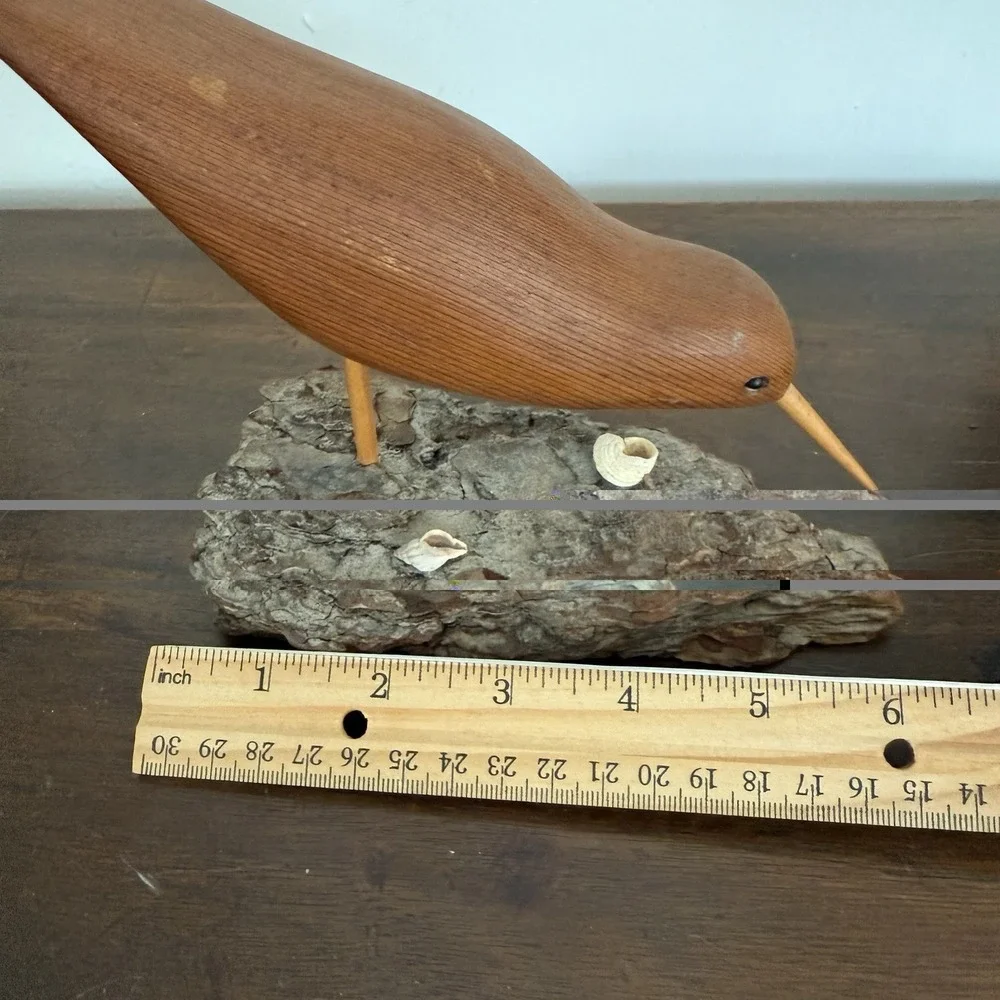 VTG Hand Carved Wooden Sandpiper Bird Figurine Nautical Beach Seashell Decor