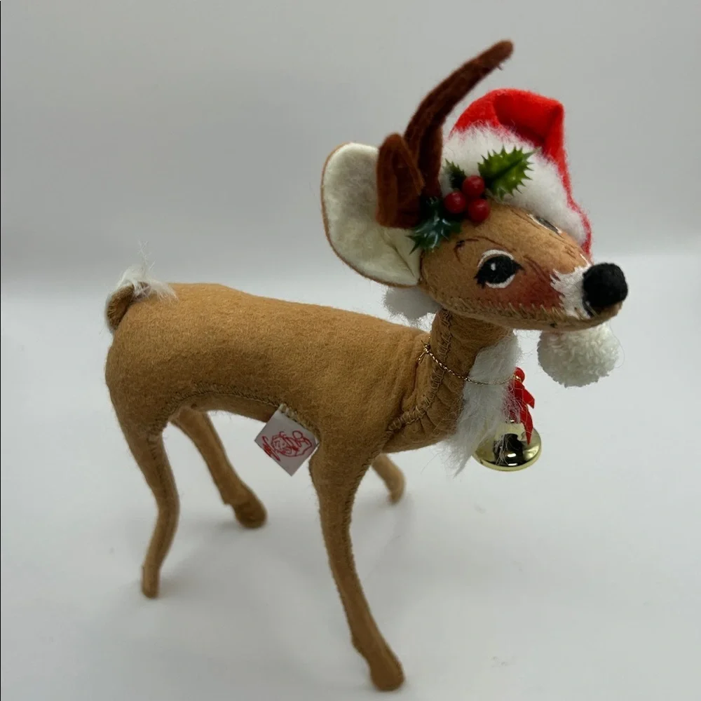 Annalee Brown Reindeer with Red Santa Hat