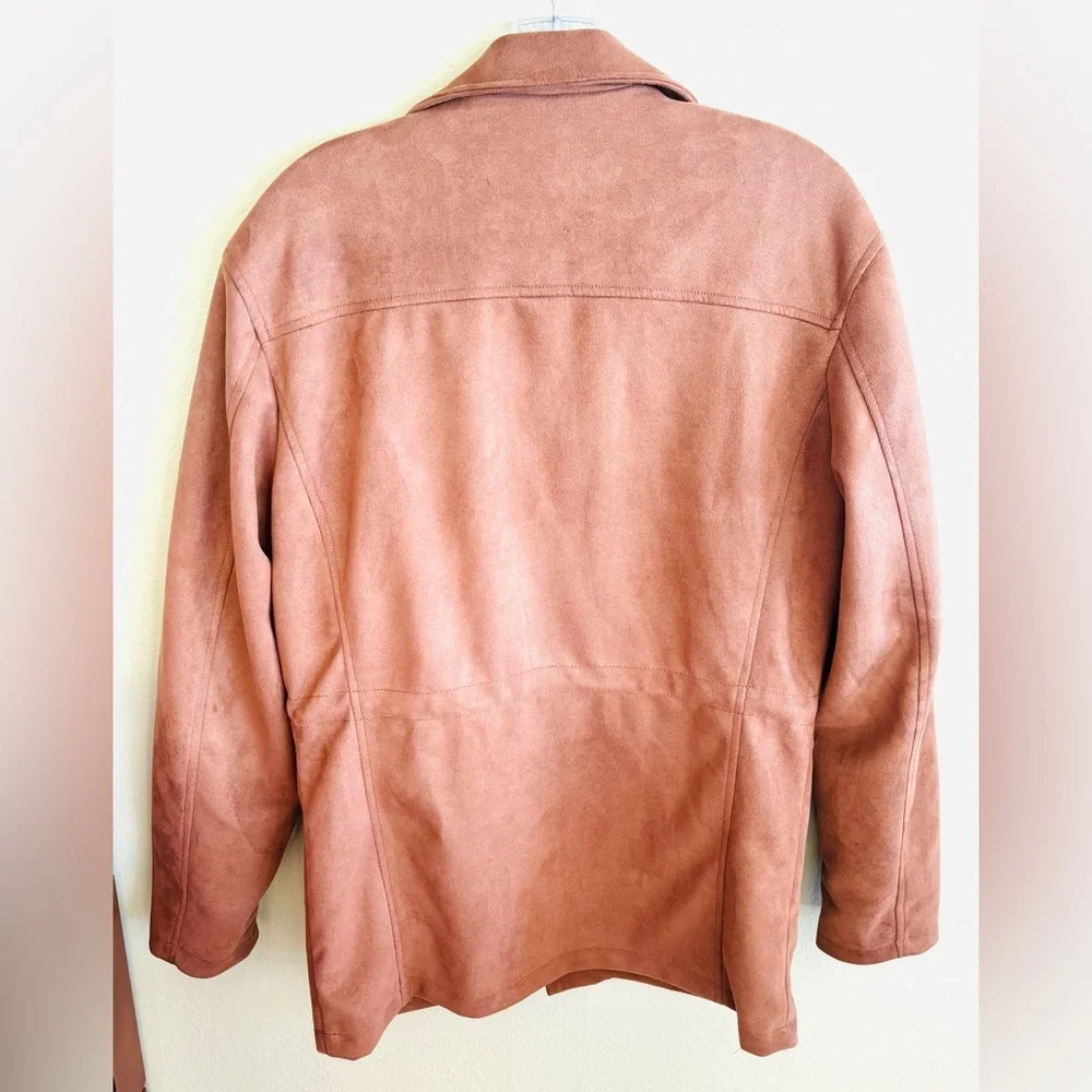 Robert Graham Gentleman Suede Cargo Field Jacket in Cognac/Tan Color Size: Small