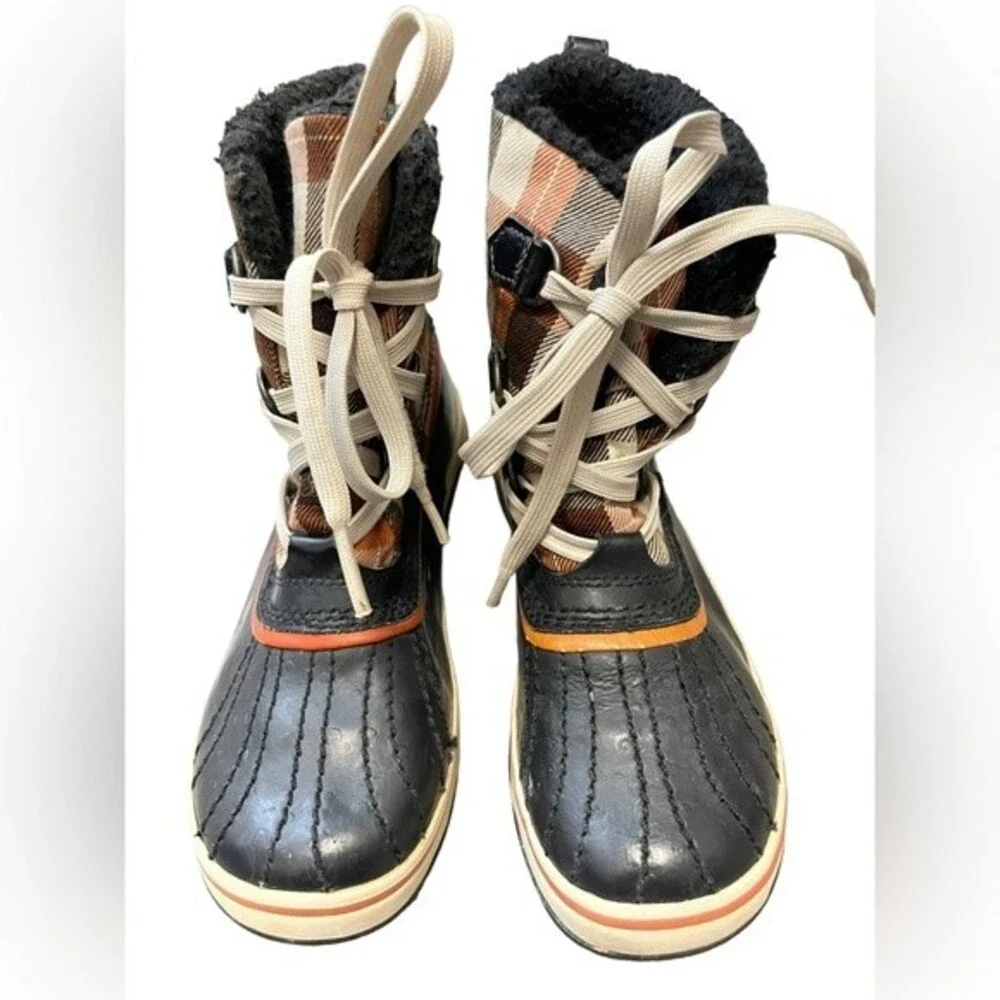 Children's Size 2 Sorel Plaid rain snow duck boots‎