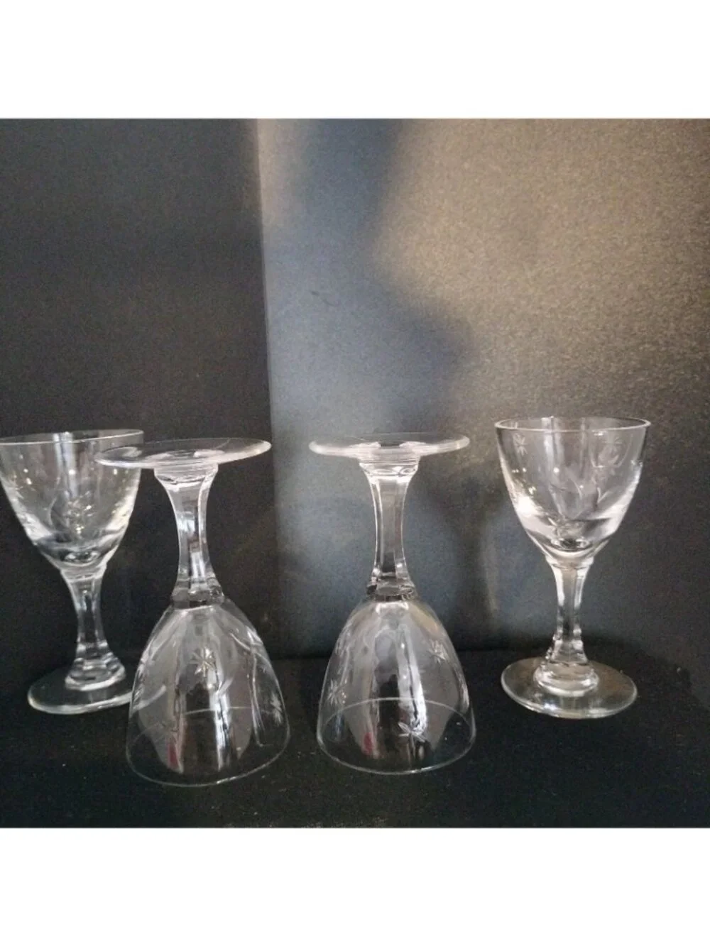 Set of 5 Cordial Short Stem Crystal Glasses Star Etched 3