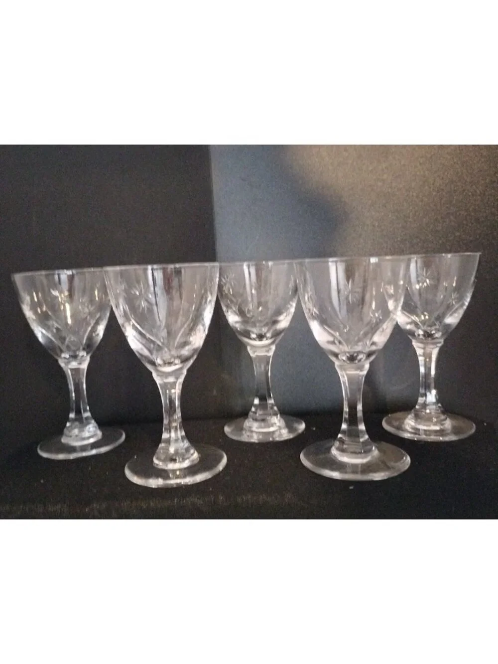 Set of 5 Cordial Short Stem Crystal Glasses Star Etched 3