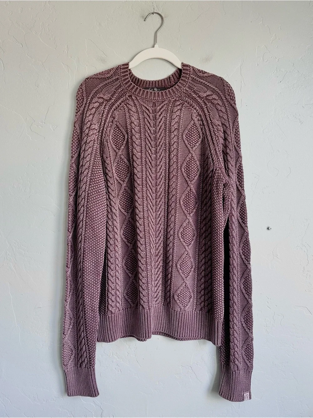 rag & bone Mens Dexter Aran Cable Knit Crewneck Sweater Mauve Medium Luxe Preppy