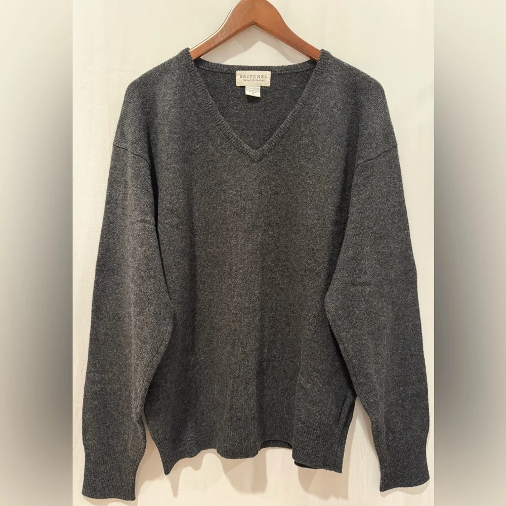 BRITCHES Great Outdoors Men’s 100% Lambswool V Neck Sweater - Charcoal Grey - XL
