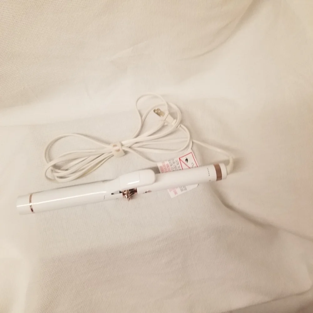 T3 singlepass  1 1/4 curling iron