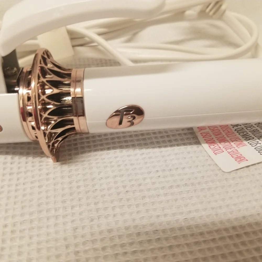T3 singlepass  1 1/4 curling iron
