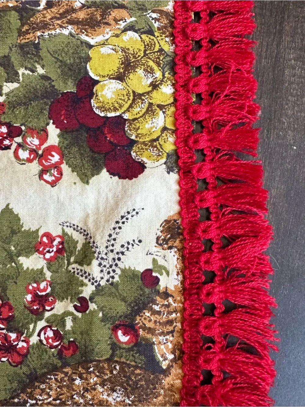 FLAWLESS Vintage 1960’s-1970’s Cotton tablecloth