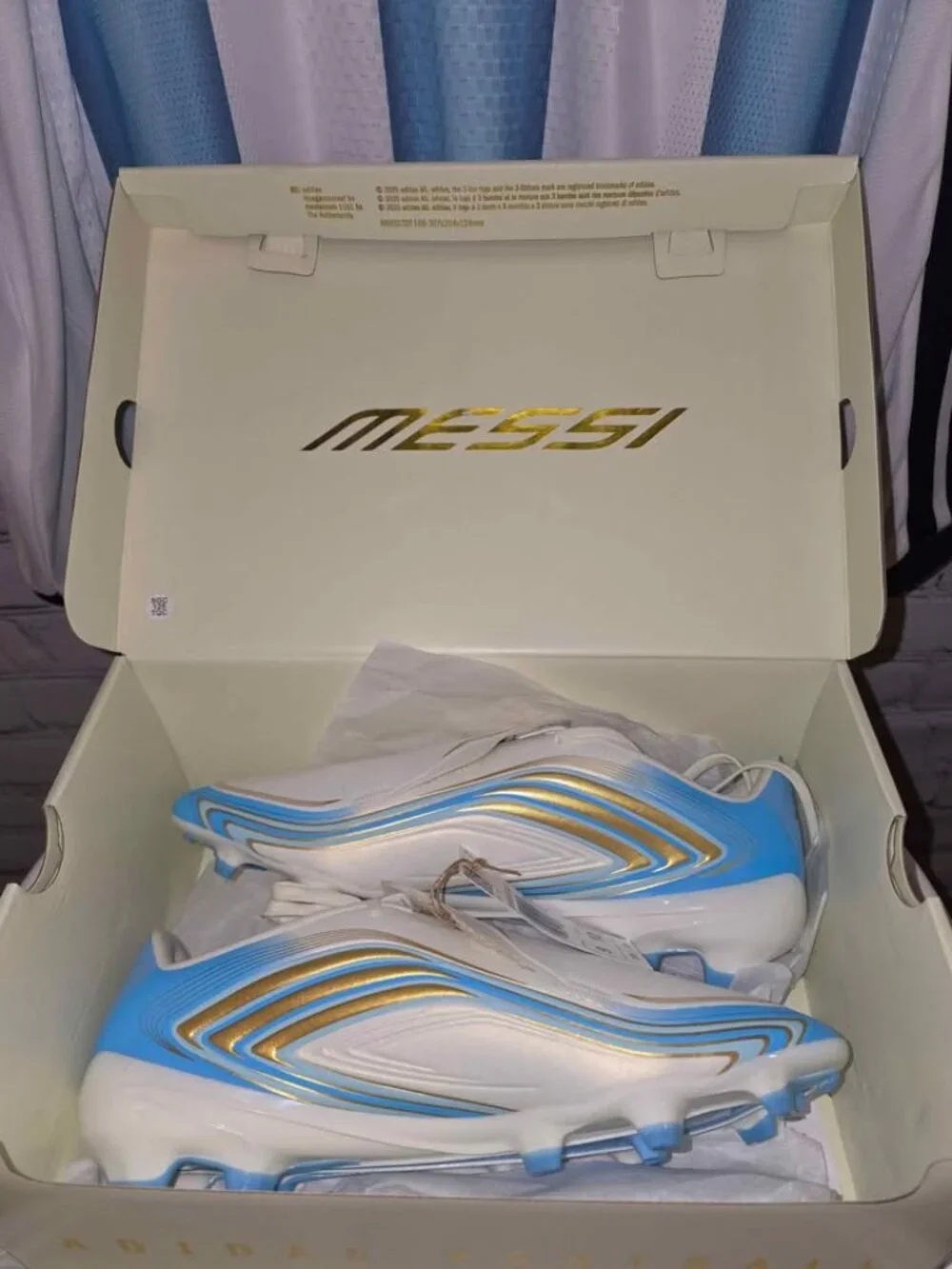 Sz 9.5 Messi adidas 