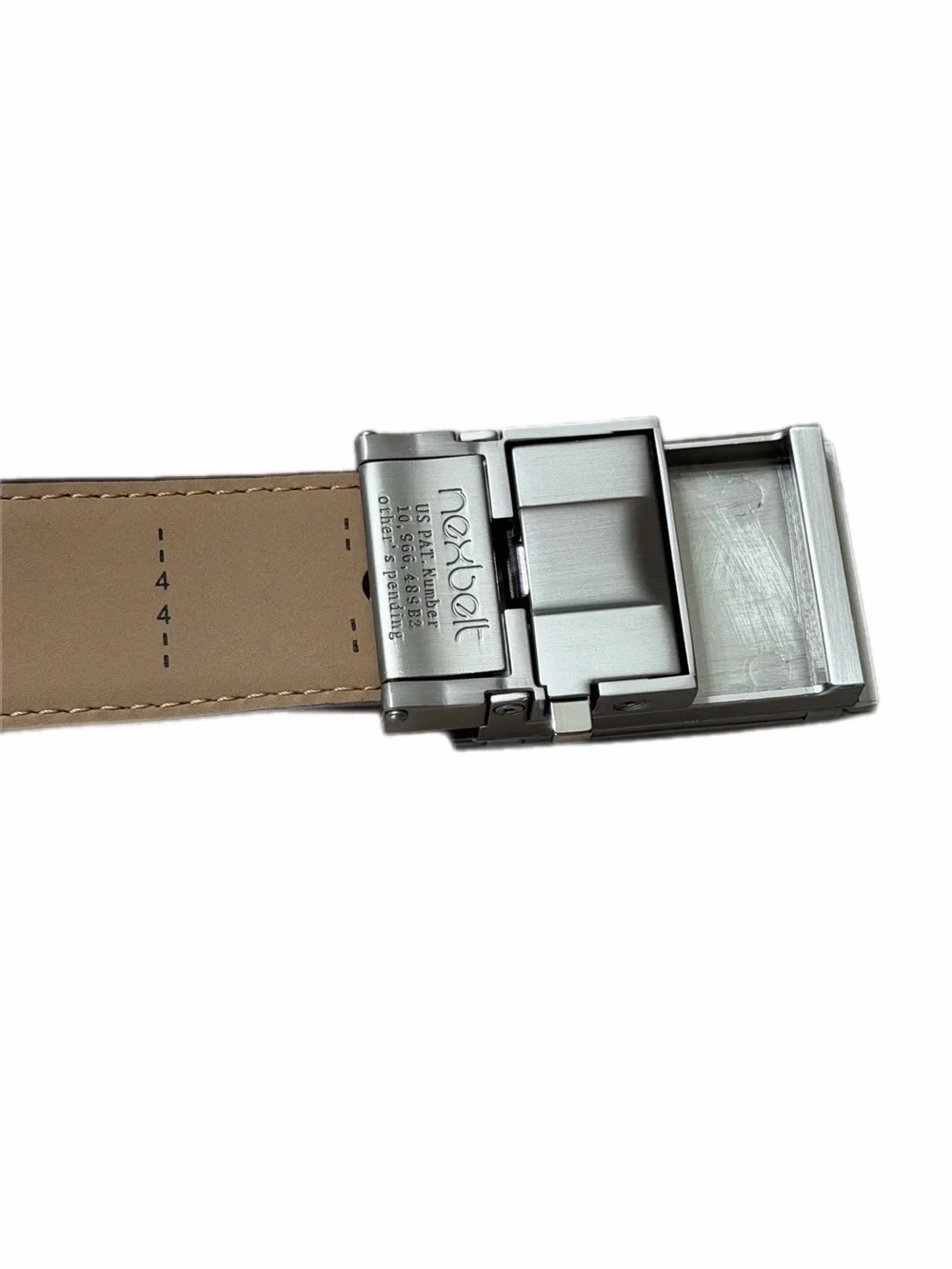 Nextbelt NWOT Go-In Cognac 2.0 Golf Ratchet Leather No Holes Belt Adjustable