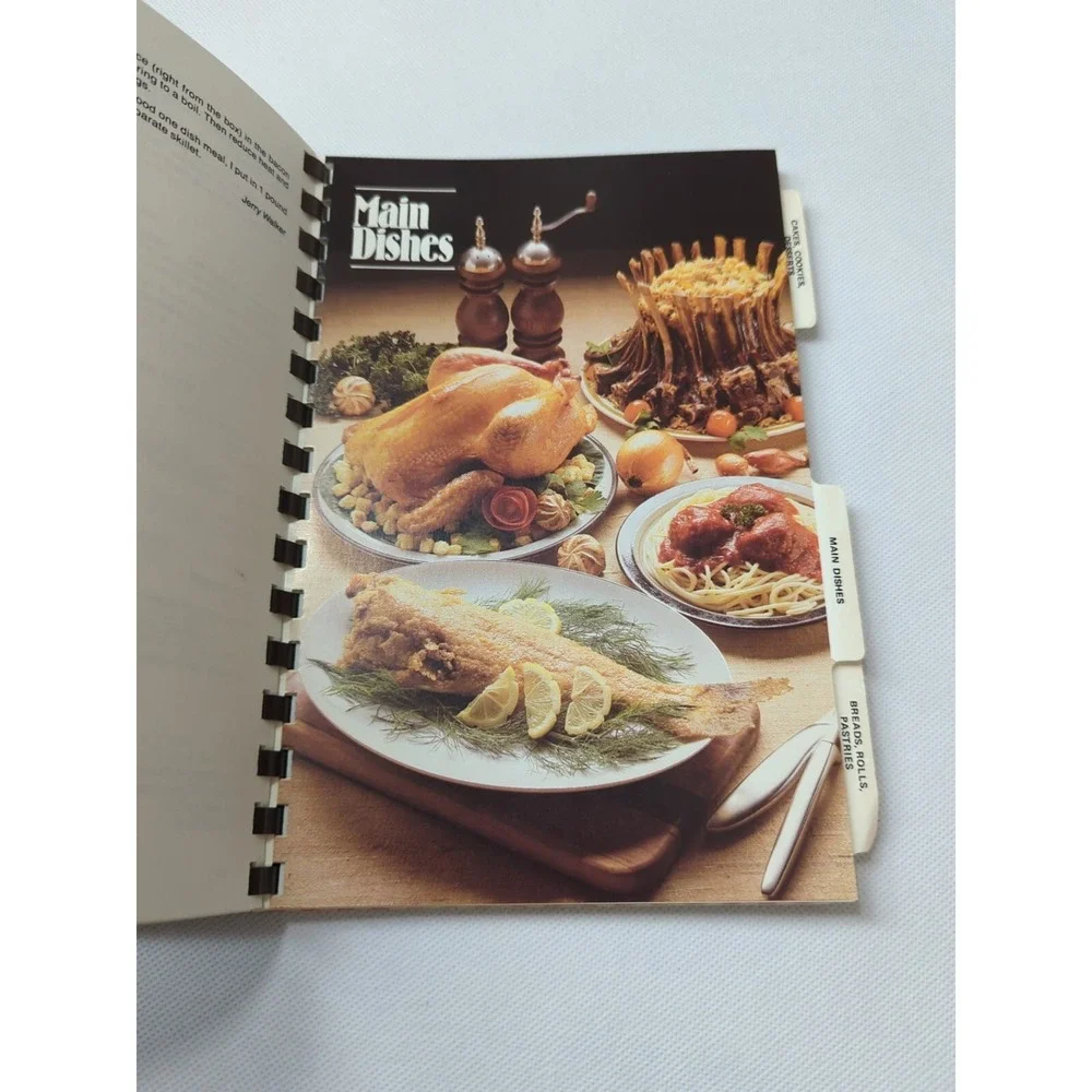 Jubilee Tabernacle First United Pentacostal Church Cookbook 1986 Dorcas Sisters‎