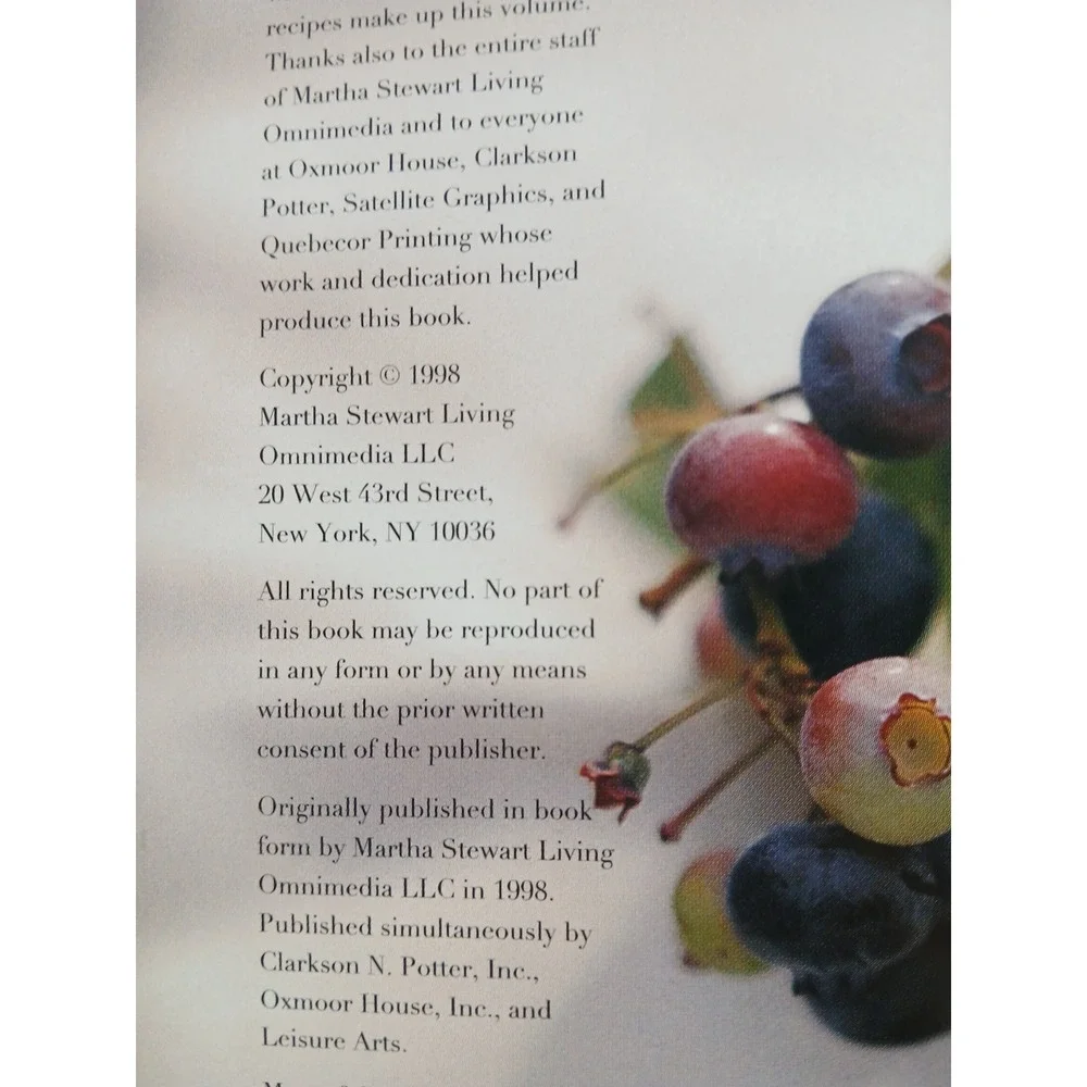 Signed*Christmas at Highclere: Recipes & traditions from the real Downton‎ Abbey