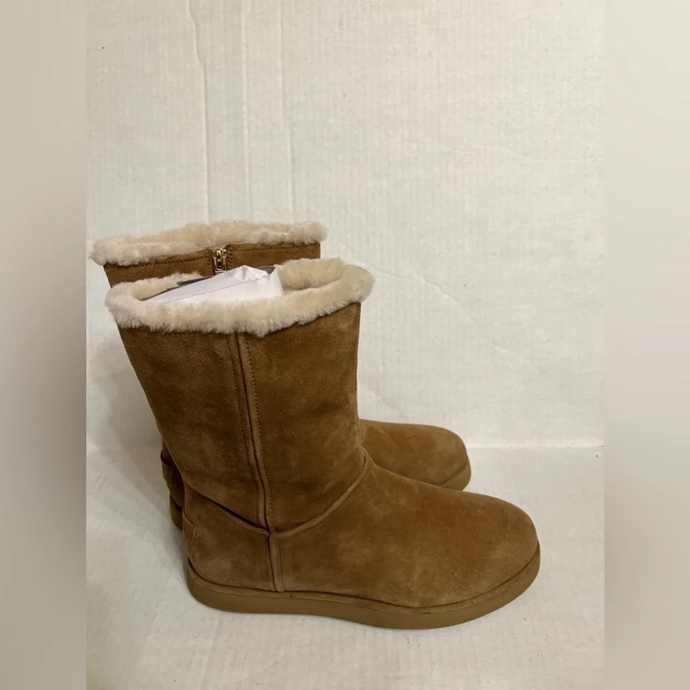 UGG Classic Short BLVD