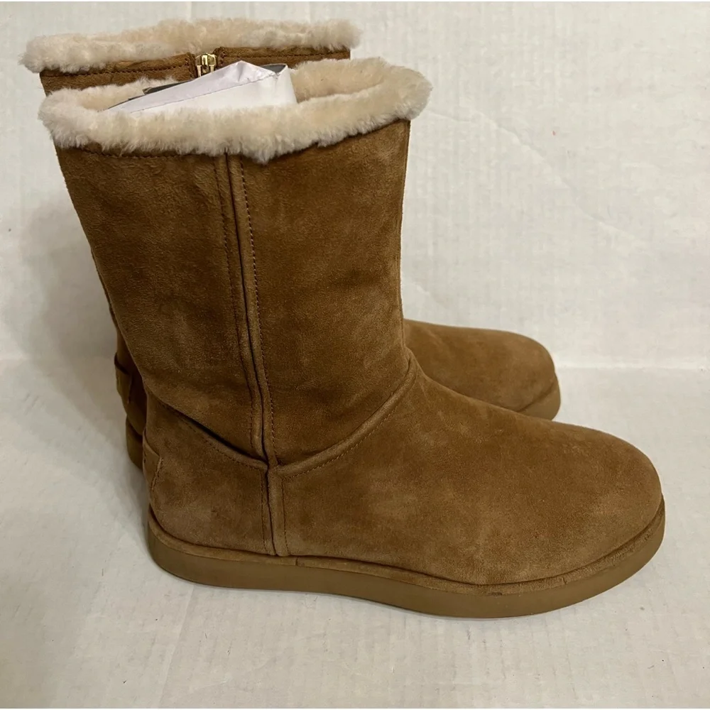 UGG Classic Short BLVD