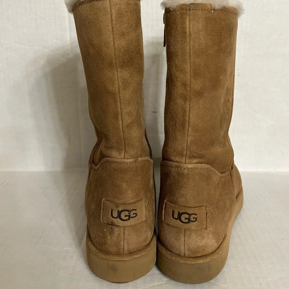 UGG Classic Short BLVD