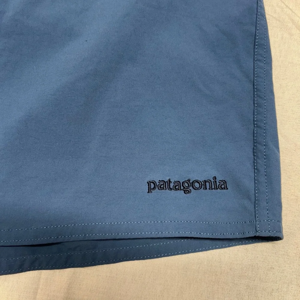 Patagonia Mens Blue Wavefarer Board Shorts Swim Trunks Size 34