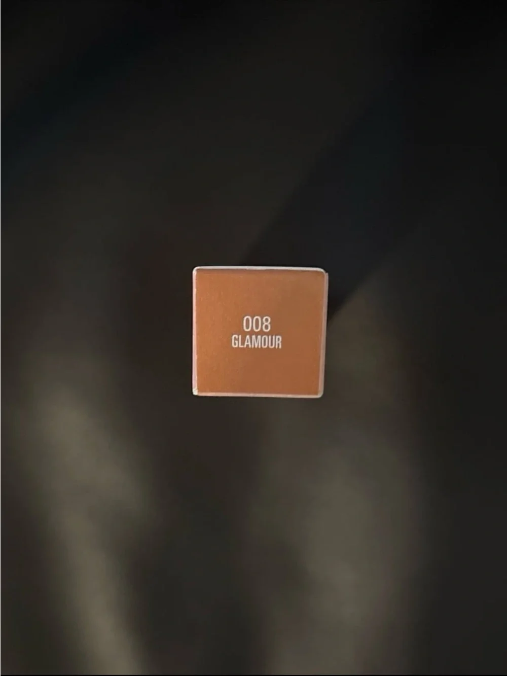 Kylie Jenner High Gloss 008 Glamour – NEW