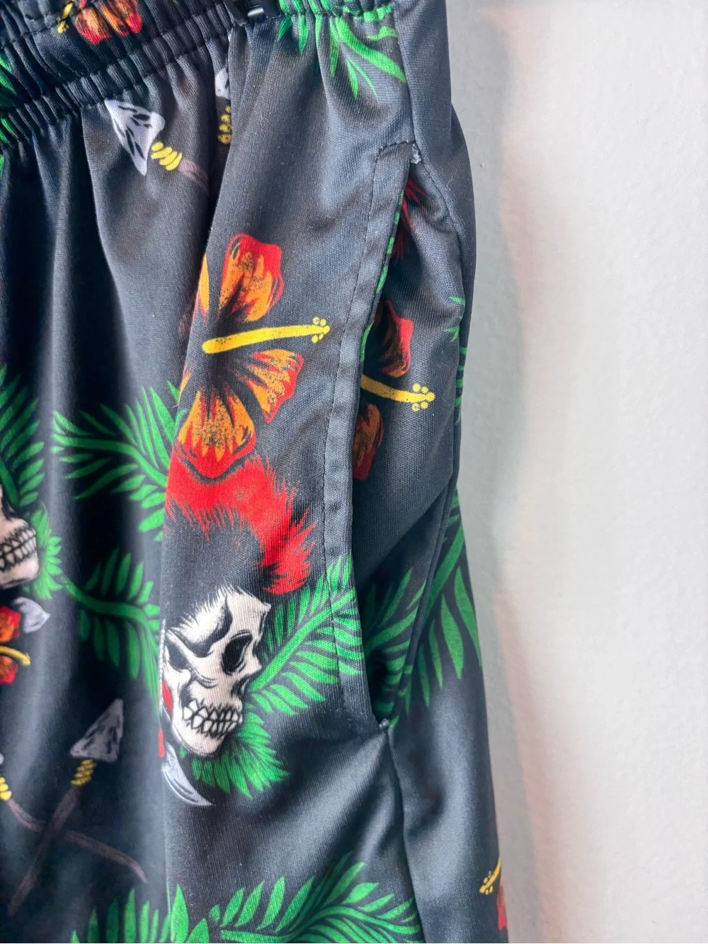 Greater Hall Men’s M Skull Tropical Hawaiian Swim Board Shorts