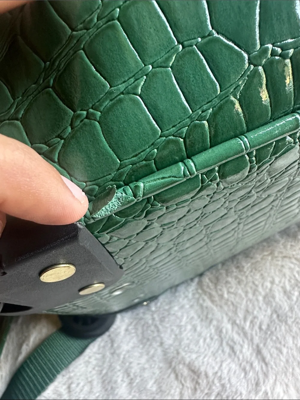 Samantha Brown WHEELED WEEKENDER TRAVEL BAG DEEP GREEN WITH GOLD -TOND HARDWARE