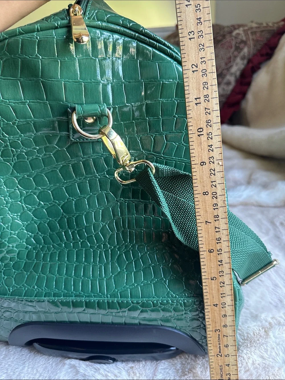 Samantha Brown WHEELED WEEKENDER TRAVEL BAG DEEP GREEN WITH GOLD -TOND HARDWARE