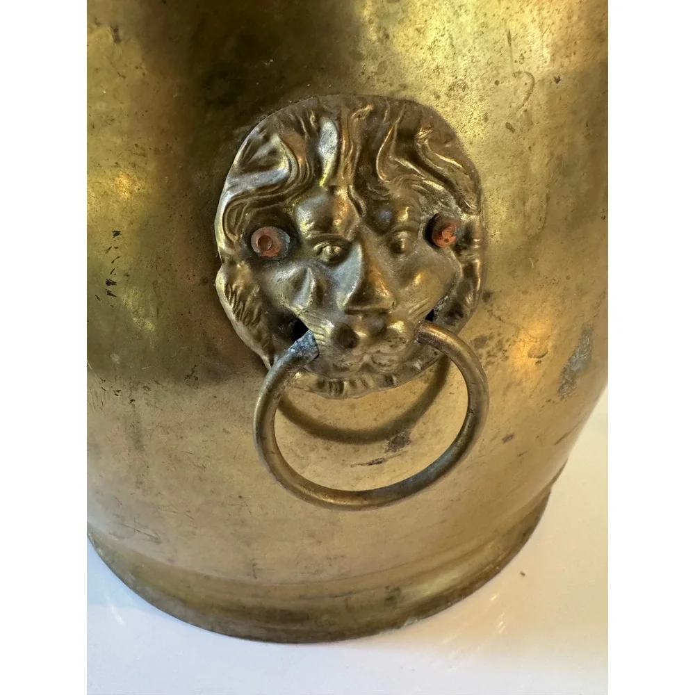 Vintage Brass Lion Head Planter Barrel Cachepot Gold Tone Patina 9 Inch