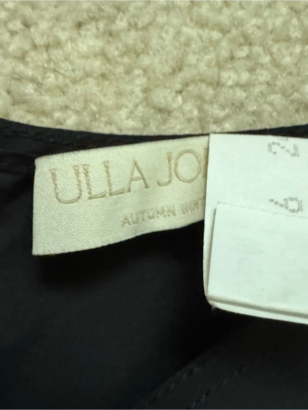 Ulla Johnson Black Ruched Puff-Sleeve Top/ 4