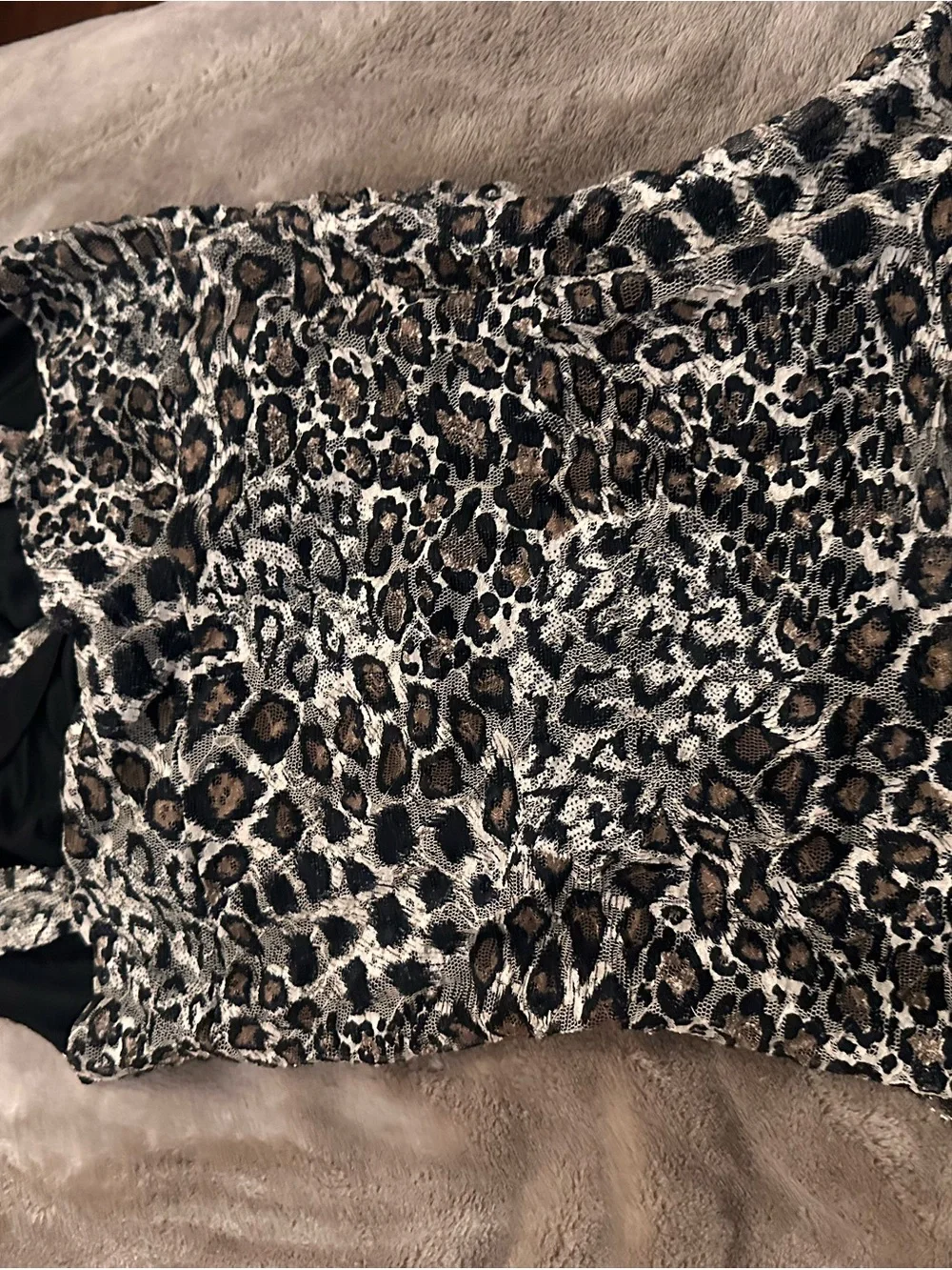 Animal print vintage express ruched top