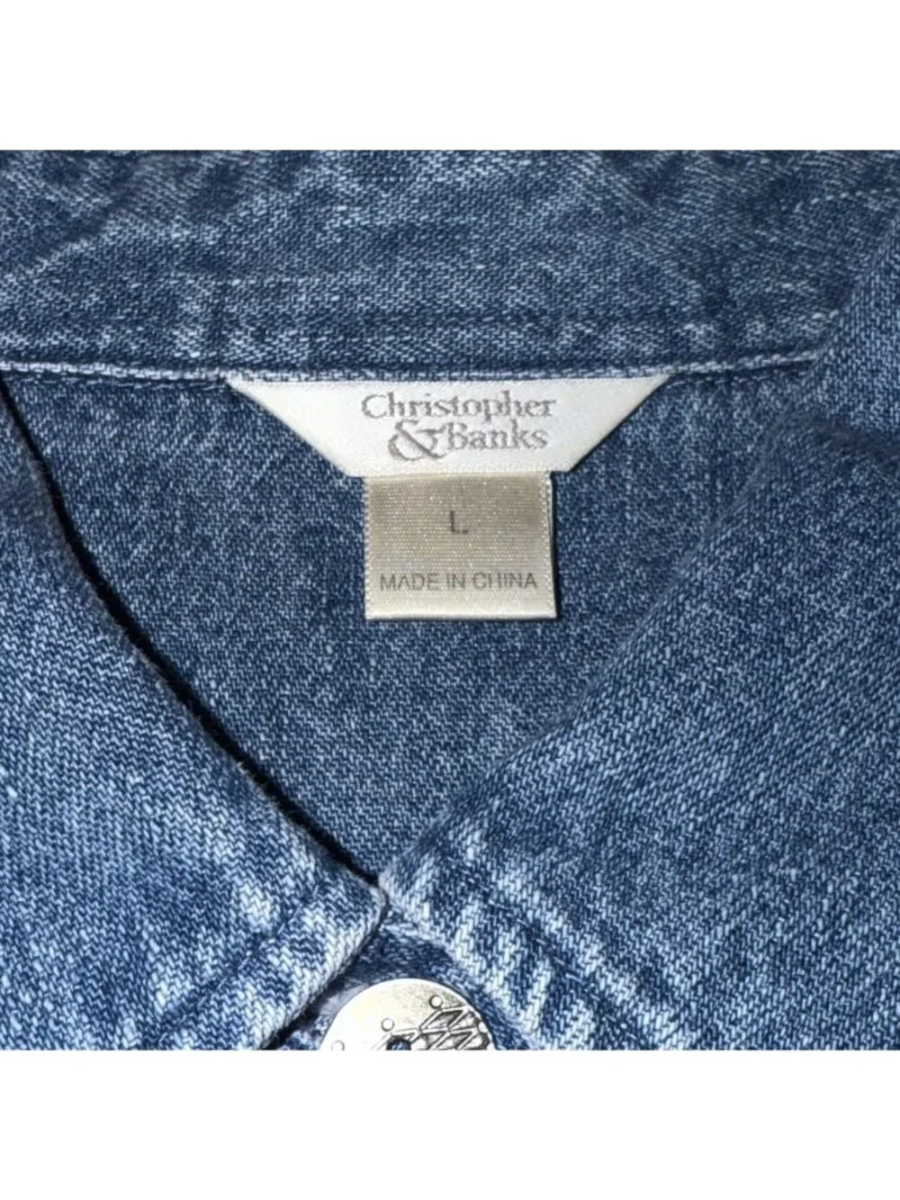 Christopher & Banks Denim Button-Up Shirt With Embroidered Leaves‎ Design Size L