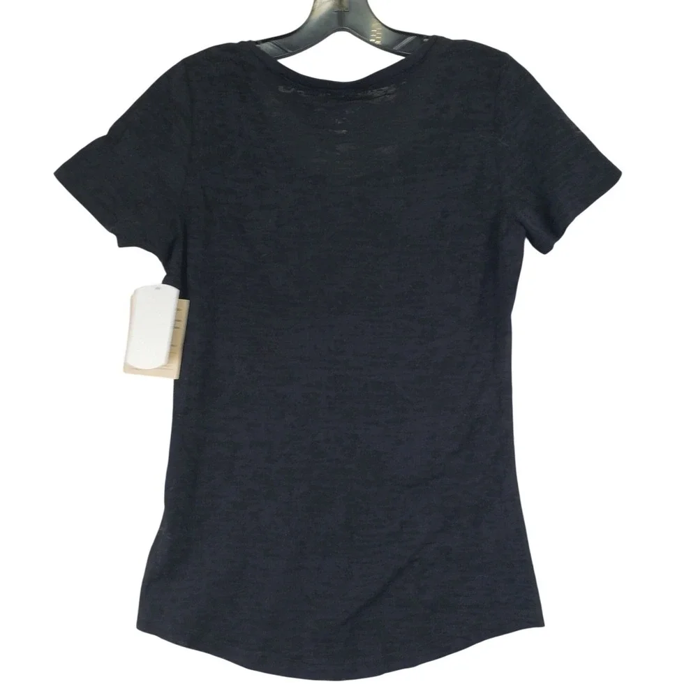 Wisconsin Badgers Campus Lifestyle T Shirt Womens M Black NCAA Football