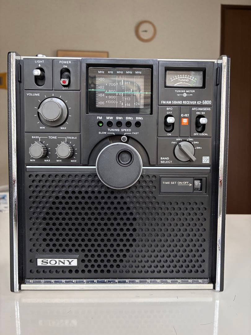 SONY ICF-5800 FM/AM Radio Receiver