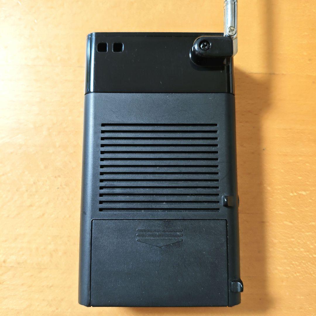 SONY Portable Radio ICF-P26 FM/AM with Earphones and Batteries
