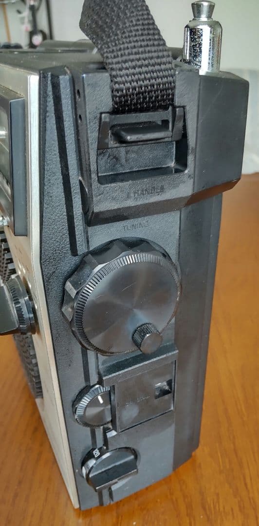 National Panasonic COUGAR 115 Radio