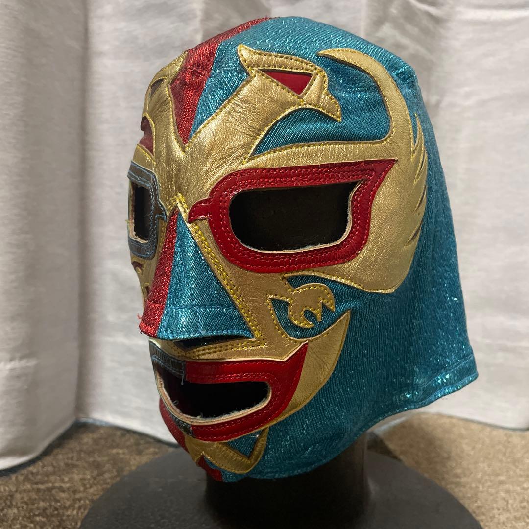Dos Caras - Arón Canales - Worn by the wrestler himself
