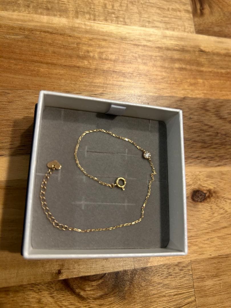 Tsutsumi Gold Bracelet
