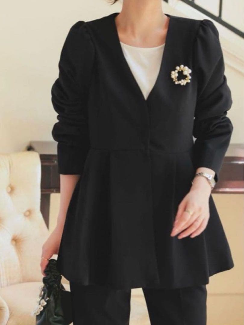 New, unused with tags ♡ Kobe Lettuce Peplum Jacket and Pants Suit Set